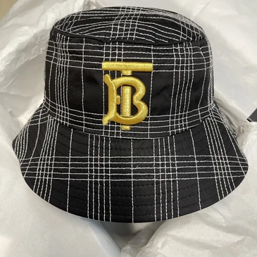 Burberry Fashion Unisex Caps #24863