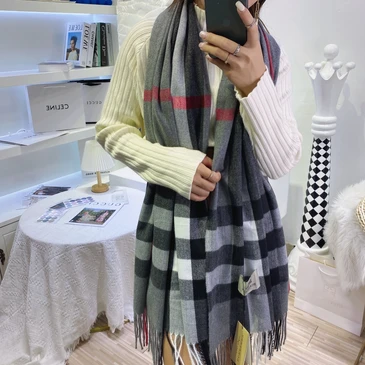 Burberry Fashion Scarf #24959