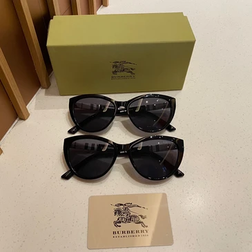 Burberry Fashionable Sunglasses #24261