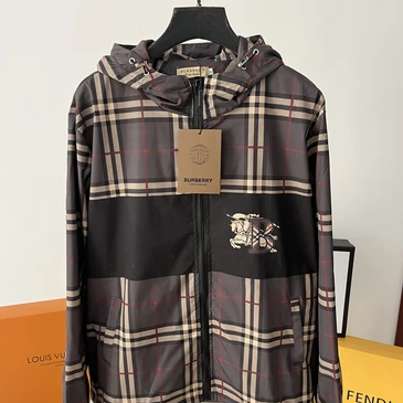 Burberry Unisex Fashionable Jackets #22438