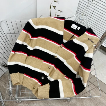 Burberry Unisex Fashionable Sweaters #22400