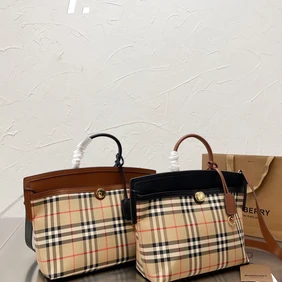 Burberry Women Fashionable Handbags #21204