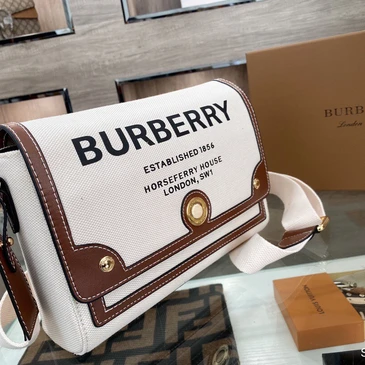 Burberry Fashionable Messenger Bags #21131