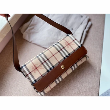 Burberry Fashionable Messenger Bags #21134