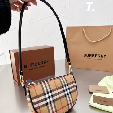 Burberry Fashionable Messenger Bags #21222