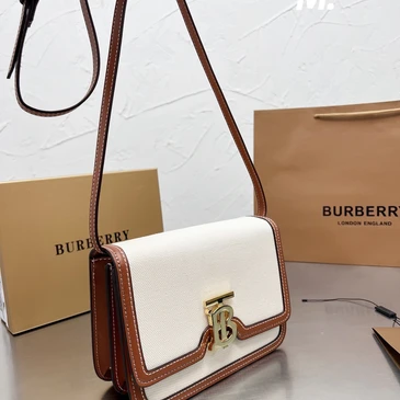 Burberry Fashionable Messenger Bags #21179