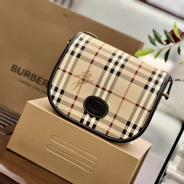 Burberry Fashionable Messenger Bags #21165