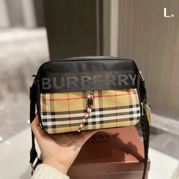 Burberry Fashionable Messenger Bags #21206