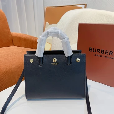 Burberry Fashionable Messenger Bags #21135