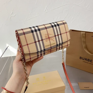 Burberry Fashionable Messenger Bags #21114