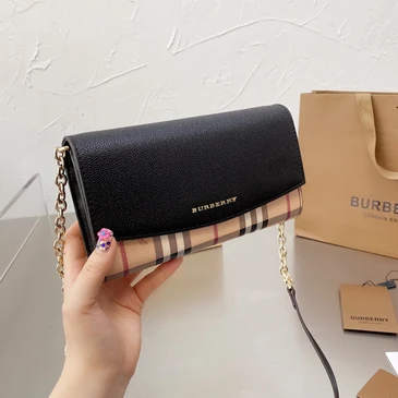 Burberry Fashionable Messenger Bags #21117