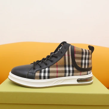 Burberry Men Fashionable Casual Shoes #21810