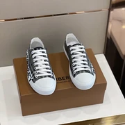 Burberry Men Fashionable Sports Shoes #21337